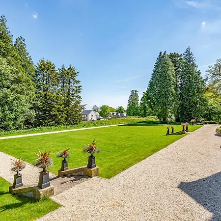 The Mabel Stone Cross Mansion