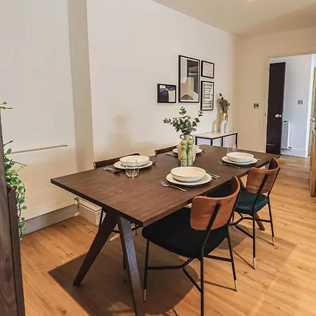 The Mabel Stone Cross Mansion Lejlighed