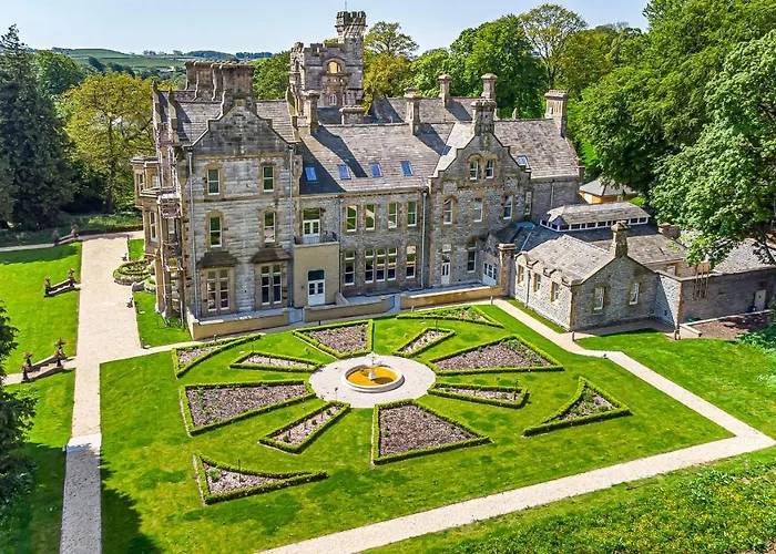 The Mabel Stone Cross Mansion * Ulverston
